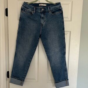 Levi's Relaxed Boyfriend Jeans in Medium Blue
